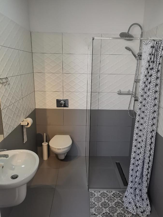 Bemma Apart Hostel Wroclaw Ngoại thất bức ảnh