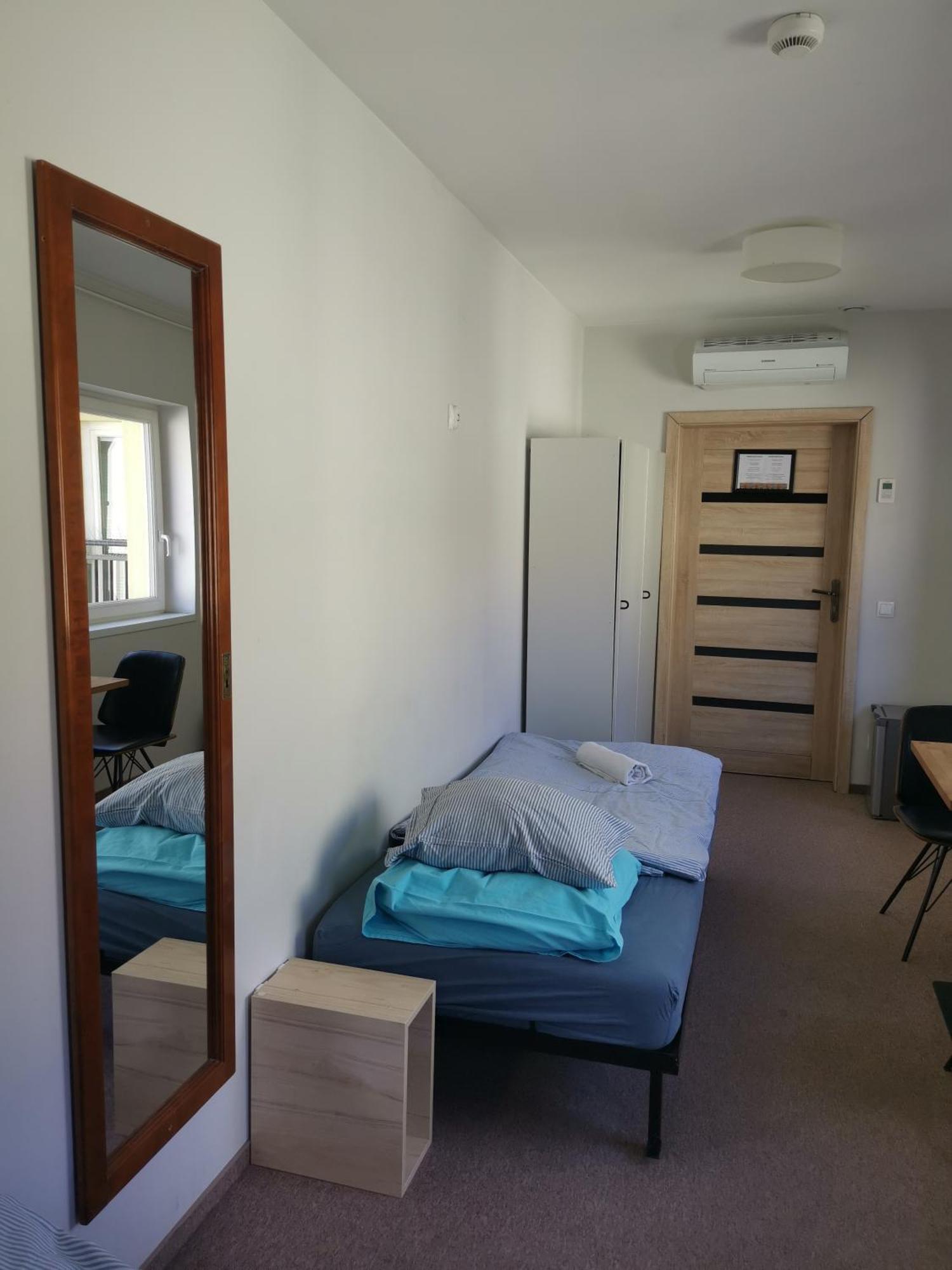 Bemma Apart Hostel Wroclaw Ngoại thất bức ảnh